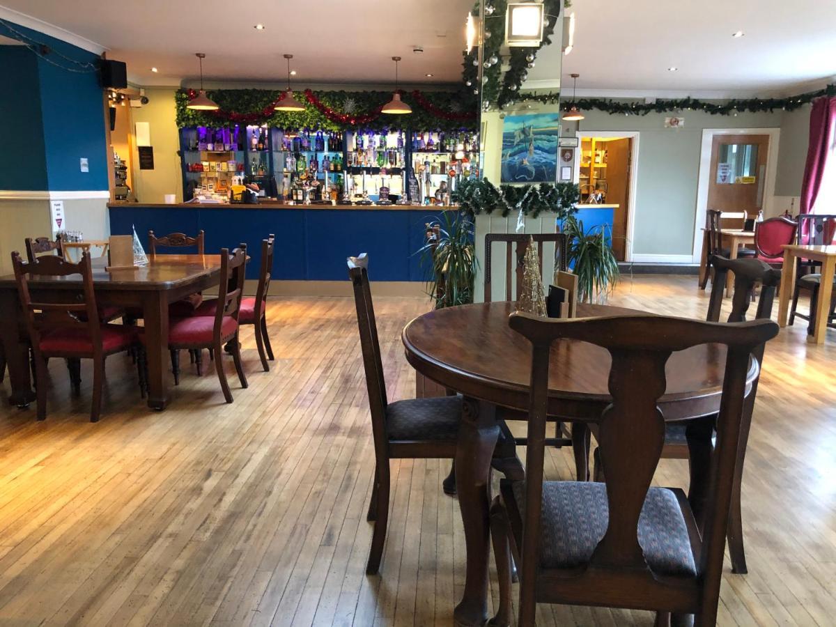 The Mounts Bay Inn Mullion Eksteriør bilde
