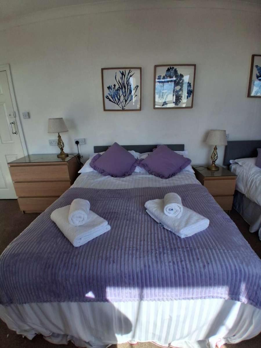 The Mounts Bay Inn Mullion Eksteriør bilde
